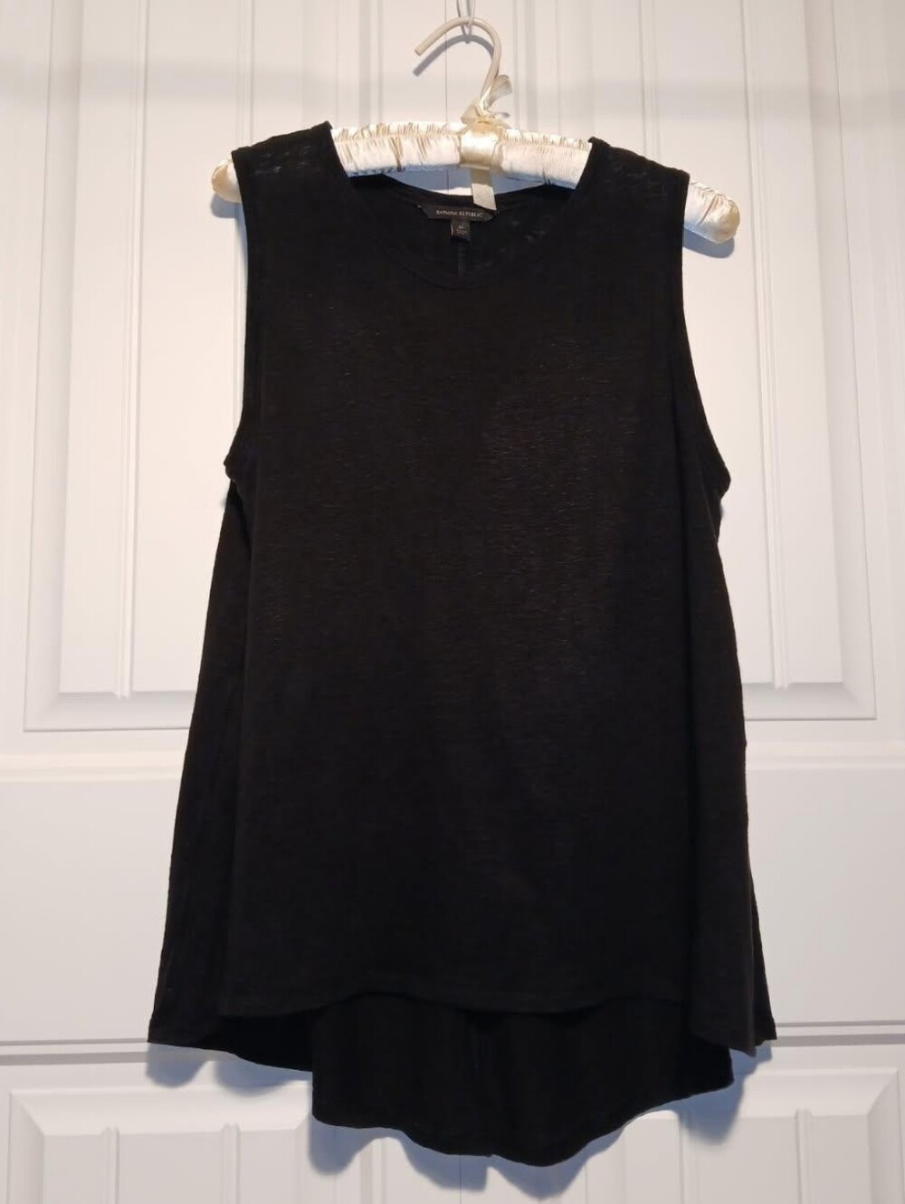 Banana Republic Black Muscle Tee Classic Style